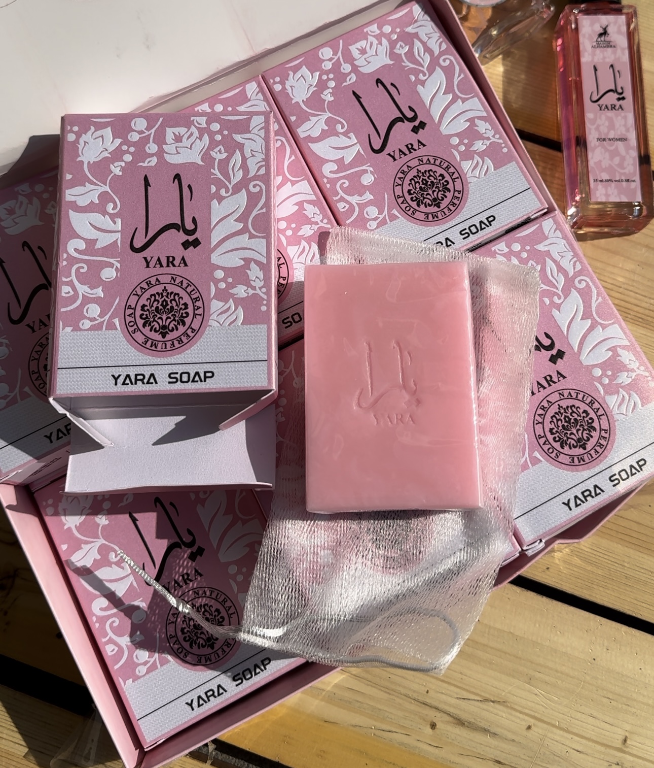 صابون سفید کننده مدل یارا YARA